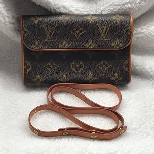 ‼️SOLD ON ♏️‼️ Louis Vuitton